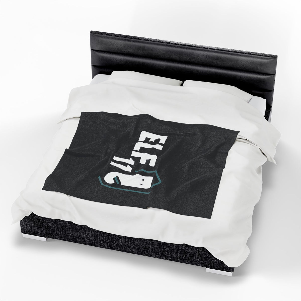 Cozy Velveteen Plush Blanket for Holiday Comfort - 'Elf 11' Design